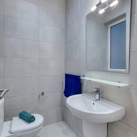 شقة 2br Quiet And Cozy Gzira