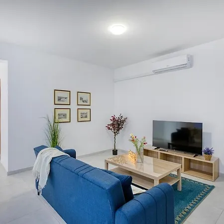 2br Quiet And Cozy Gzira